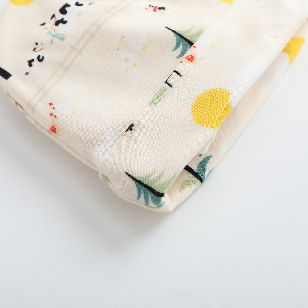 Vauva FW23-遍布印刷棉帽(白色)的嬰兒北歐風格