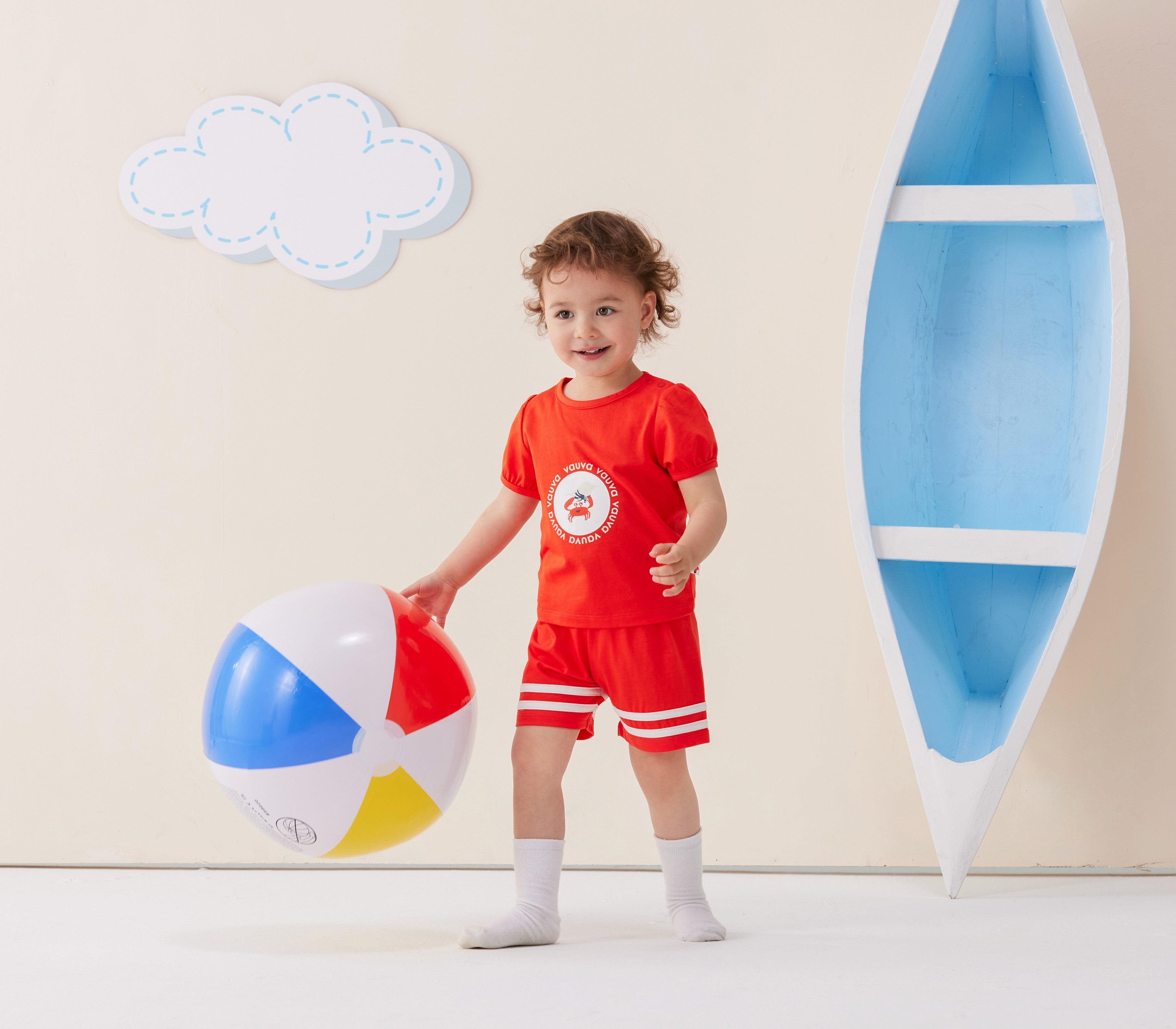 Dressing Your Kids in the Spring-Summer Season: Tips and Must-Haves