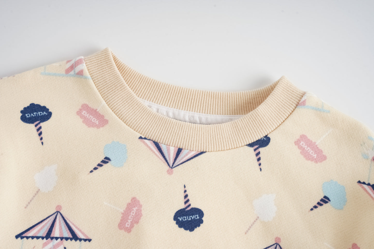 Unicorn-Print Frill Sweatshirt