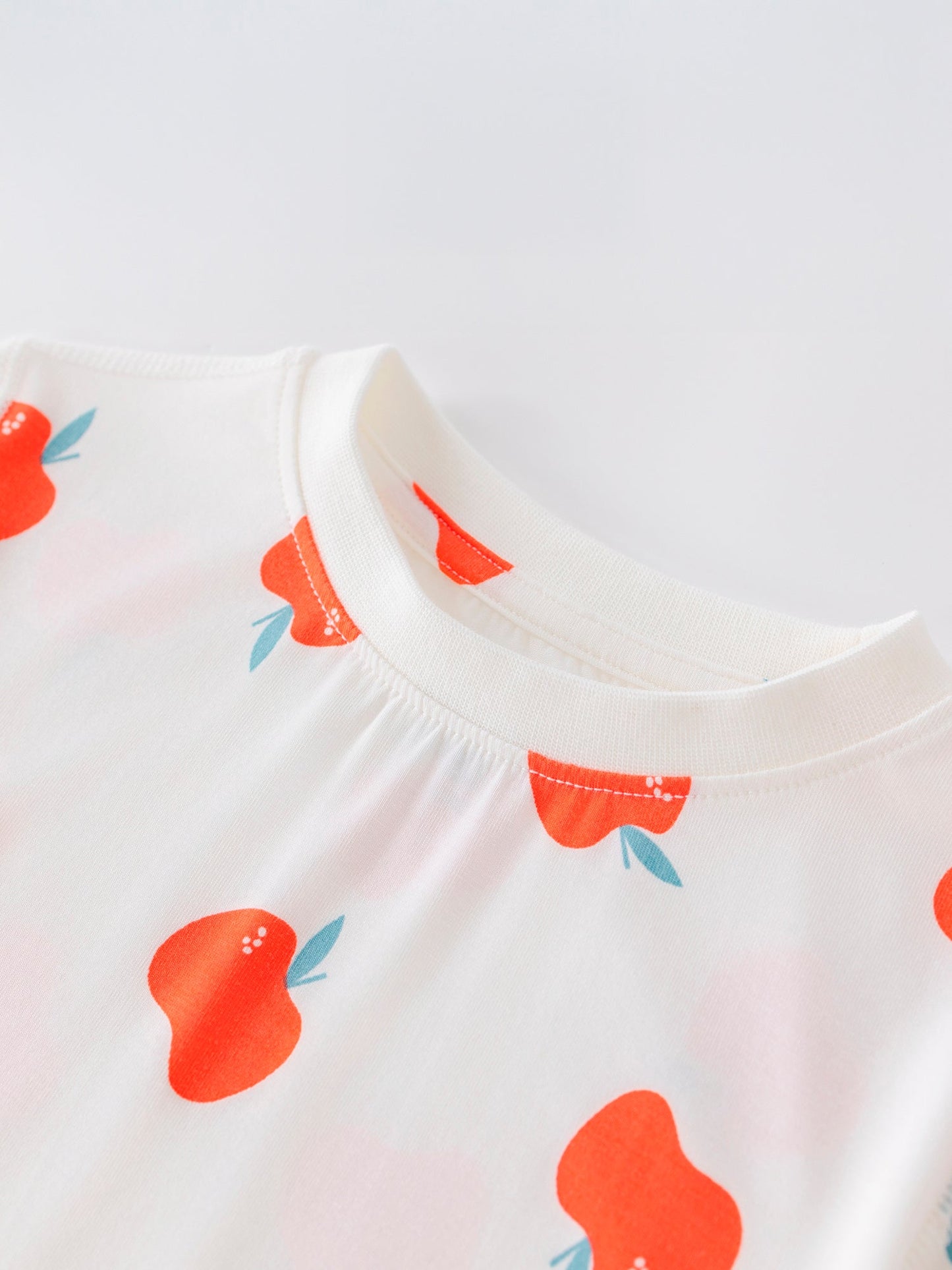 Kid Allover Print Long-Sleeved Top And Bottom Set