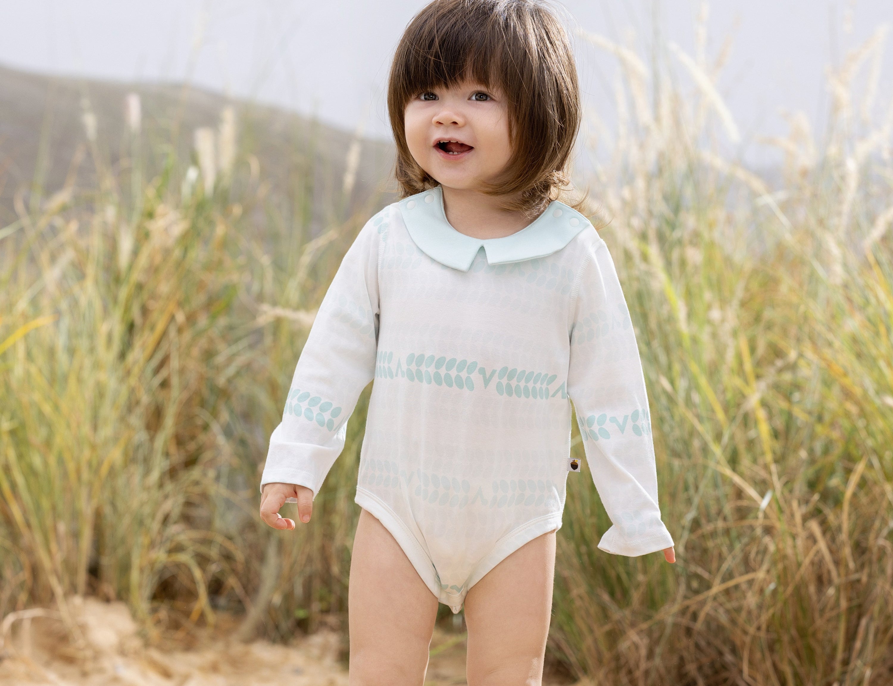 Vauva BBNS - Organic Cotton Green Striped Pattern Bodysuits (2-pack) model image front 