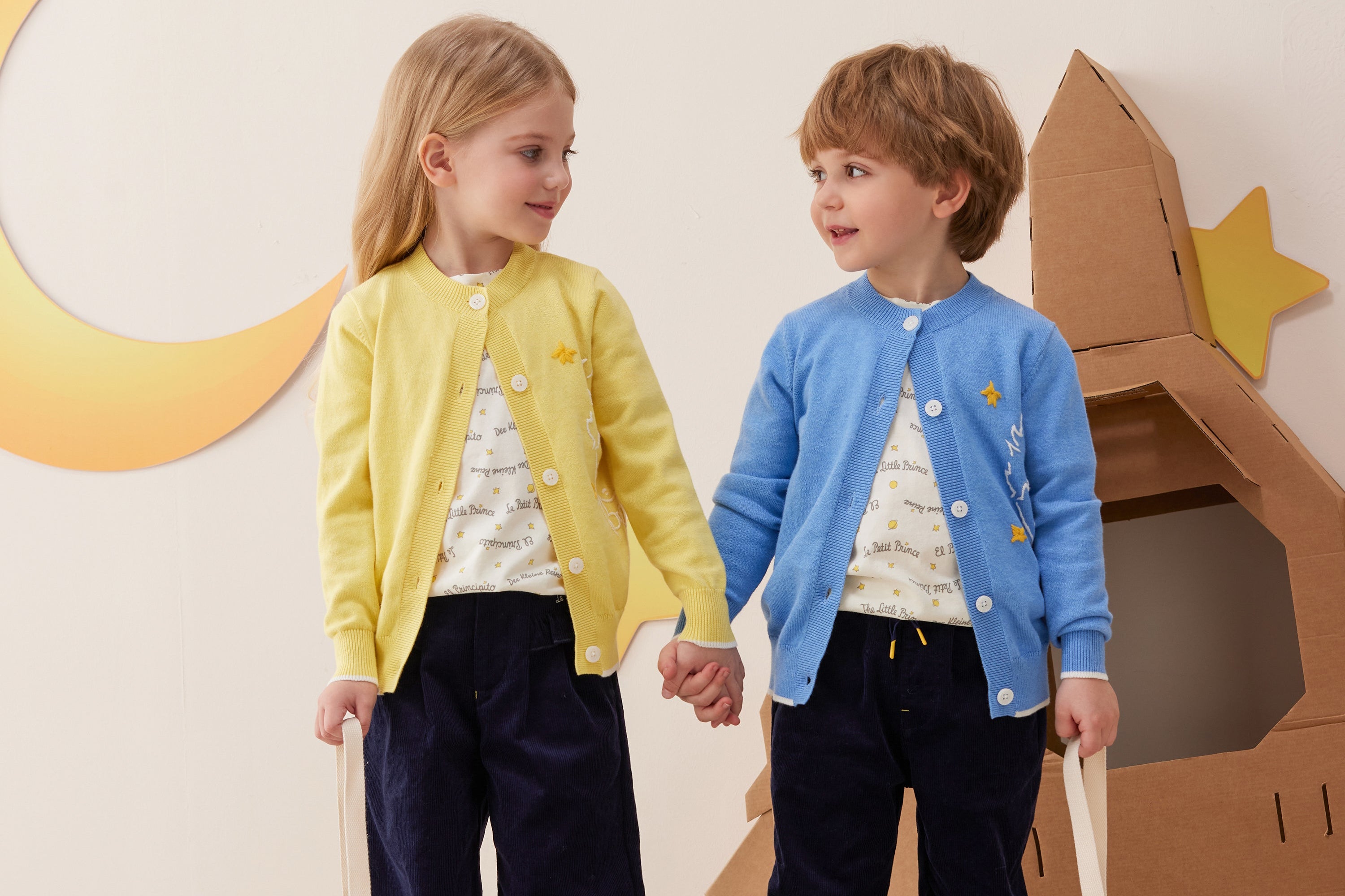 Vauva x Le Petit Prince - Kids Cashmere Cardigan (Yellow)-model image front