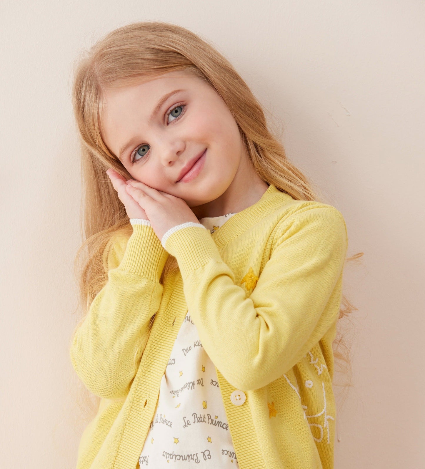 Vauva x Le Petit Prince - Kids Cashmere Cardigan (Yellow)-model image front