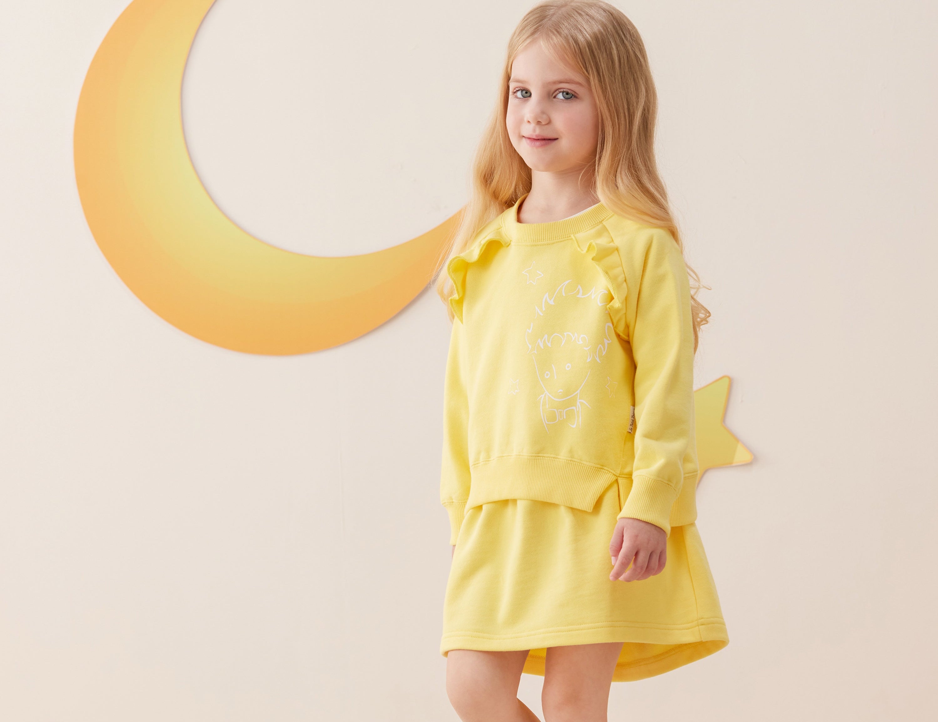 Vauva x Le Petit Prince - Girls Sweater & Dress (2 piece Set/Yellow) model sweater front