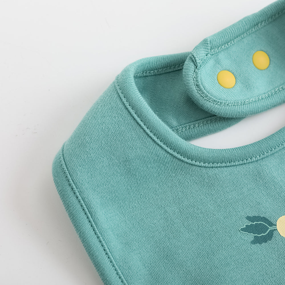 Baby Boy Carrot Pattern Cotton Bib