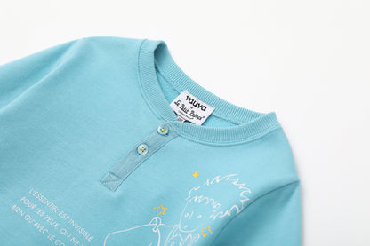Vauva x Le Petit Prince - Boys Sweater & T-shirt (2 piece Set/Blue)-Model Image close up