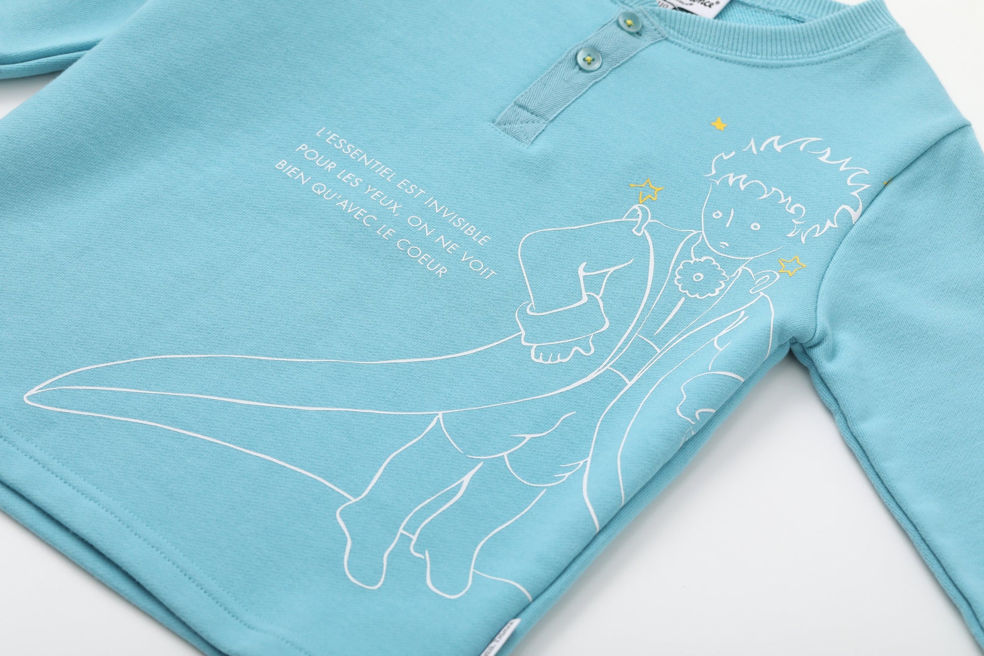 Vauva x Le Petit Prince - Boys Sweater & T-shirt (2 piece Set/Blue)-Model Image close up