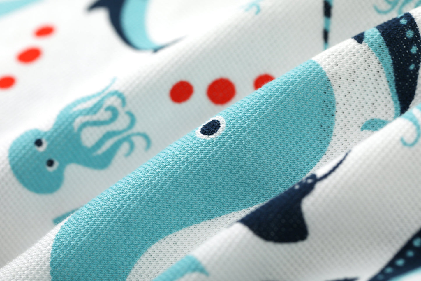 Vauva SS24 - Baby Boy Whale Print Shorts (White) - Product 8