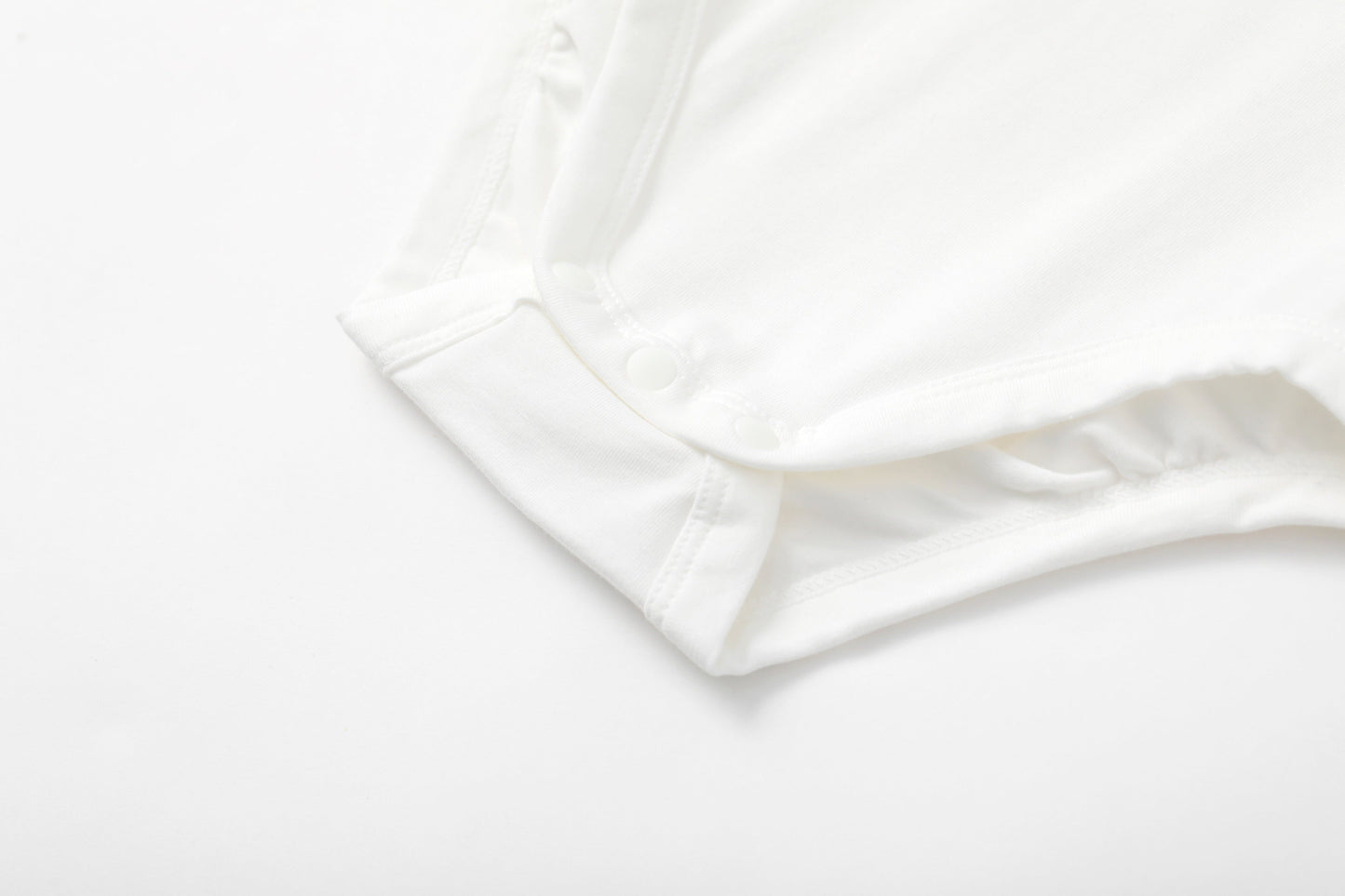 BBNS - Organic Cotton White Striped Pattern Bodysuits