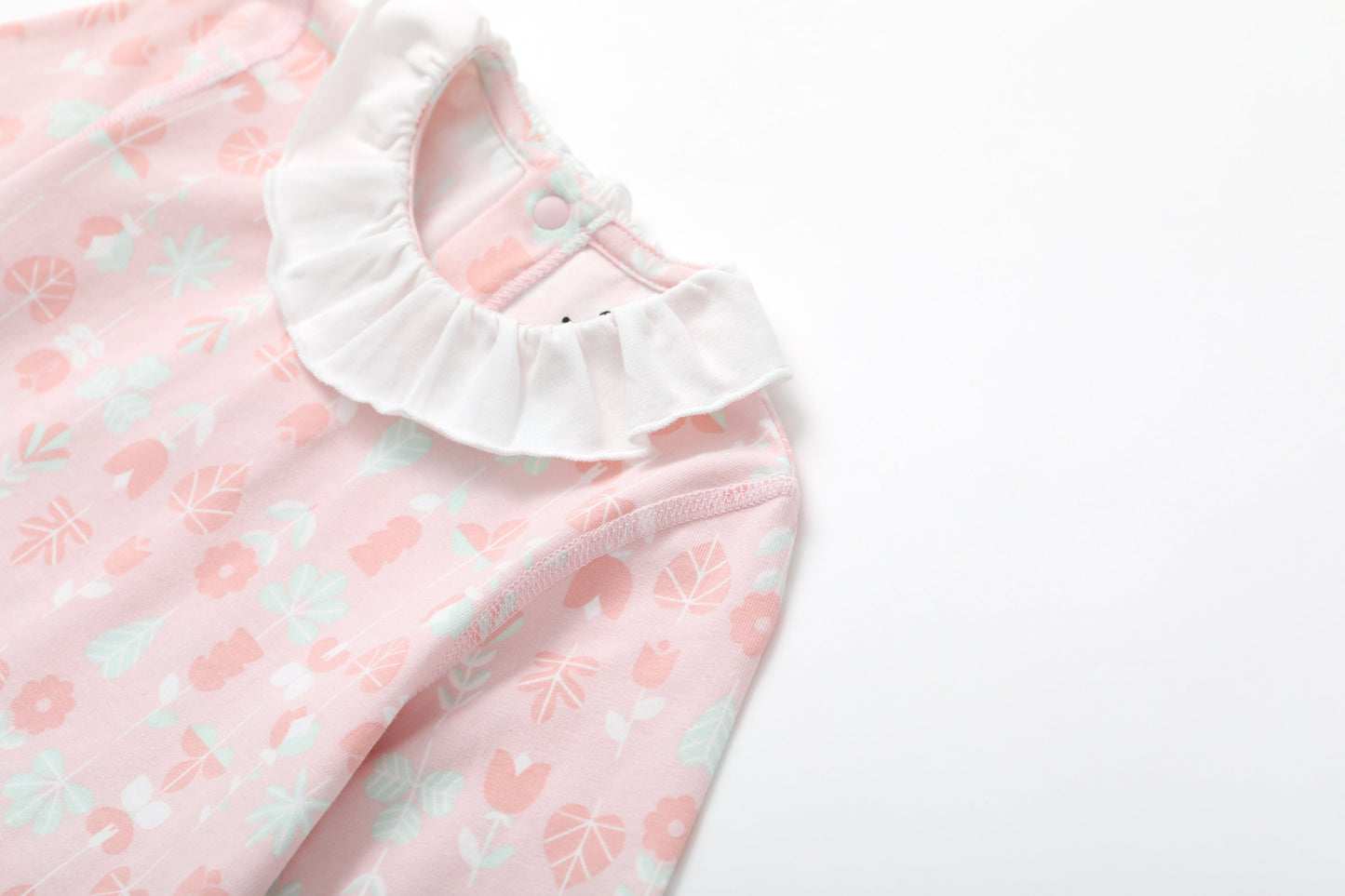 Vauva BBNS - Organic Lotus Collar Floral Cotton Bodysuits (2-pack)-product image close up