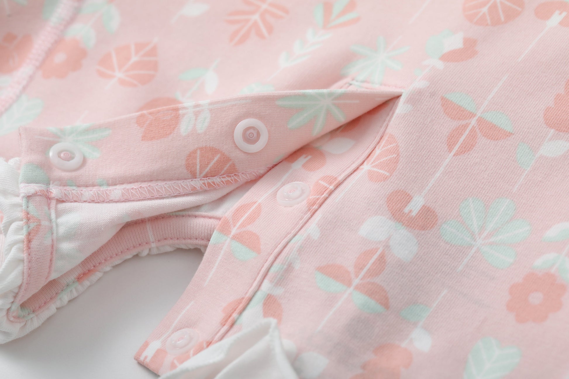 Vauva BBNS - Organic Lotus Collar Floral Cotton Bodysuits (2-pack)-product image close up