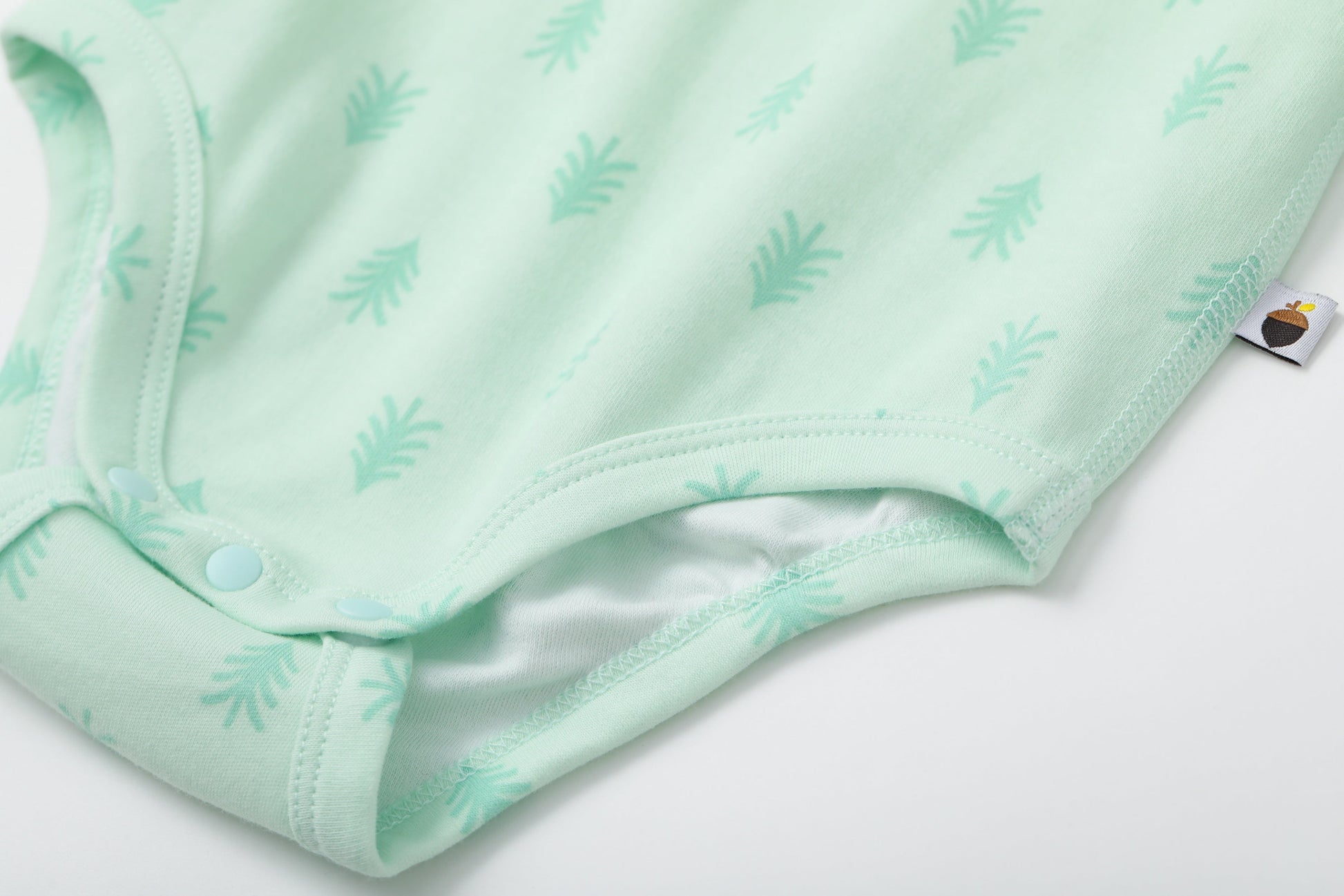 Vauva BBNS - Baby Anti-bacterial Organic Cotton Bodysuits (2-pack Green/Print)-product image close up