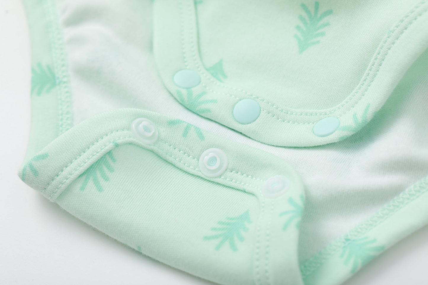 Vauva BBNS - Baby Anti-bacterial Organic Cotton Bodysuits (2-pack Green/Print)-product image close up