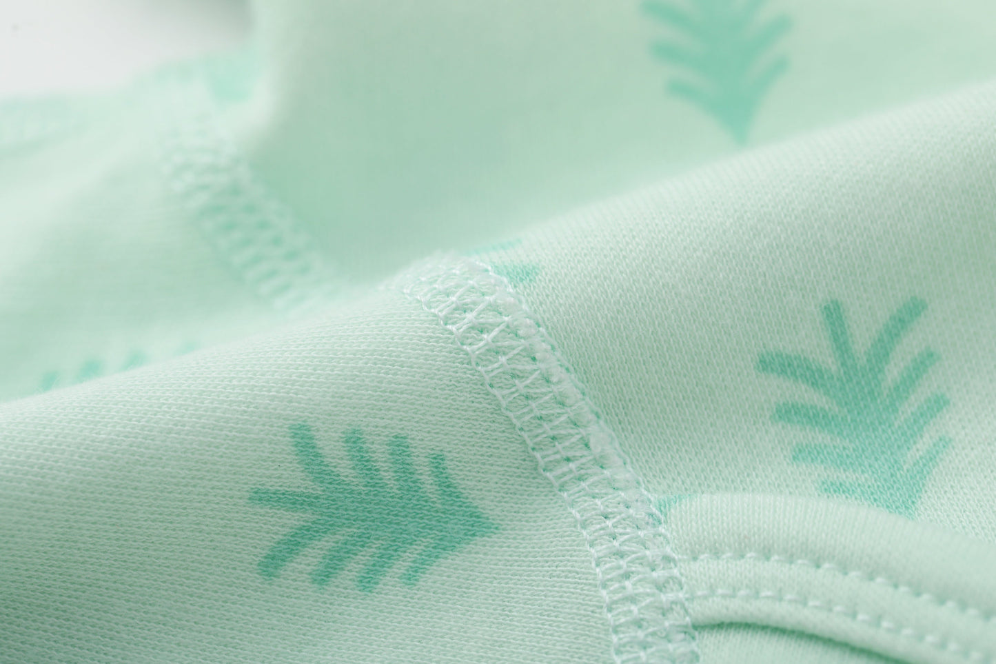 Vauva BBNS - Baby Anti-bacterial Organic Cotton Bodysuits (2-pack Green/Print)-product image close up