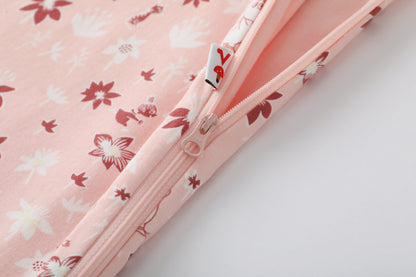 Vauva X Moomin FW23-女嬰Mo​​omin遍布印刷棉睡袋（粉紅色）